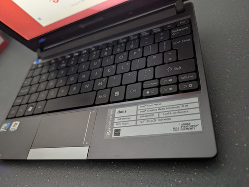 Netbook retro windows - netbook, 7
